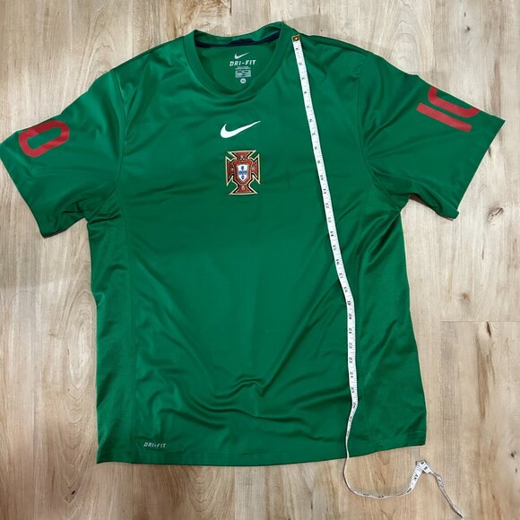 Portugal 2010/11 Nike Pre Match Training Football Shirt Green Mens XL - Picture 2 of 7